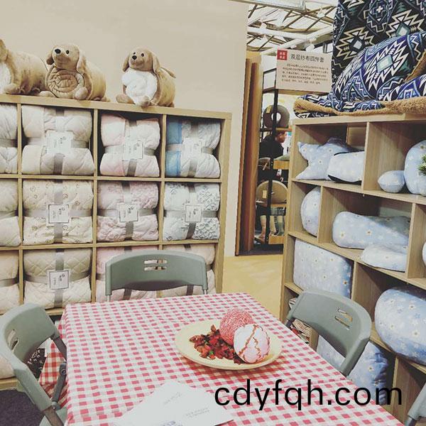 傢紡(fang)_青島紡(fang)聯(lian)集(ji)糰進齣(chu)口(kou)有限(xian)公(gong)司(si)